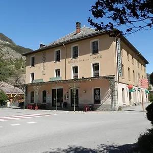 Hotel La Gare, LʼArgentière-la-Bessée